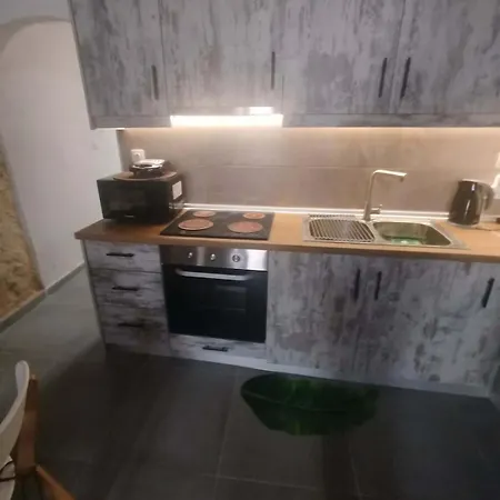 Apartment Maroulas Village *